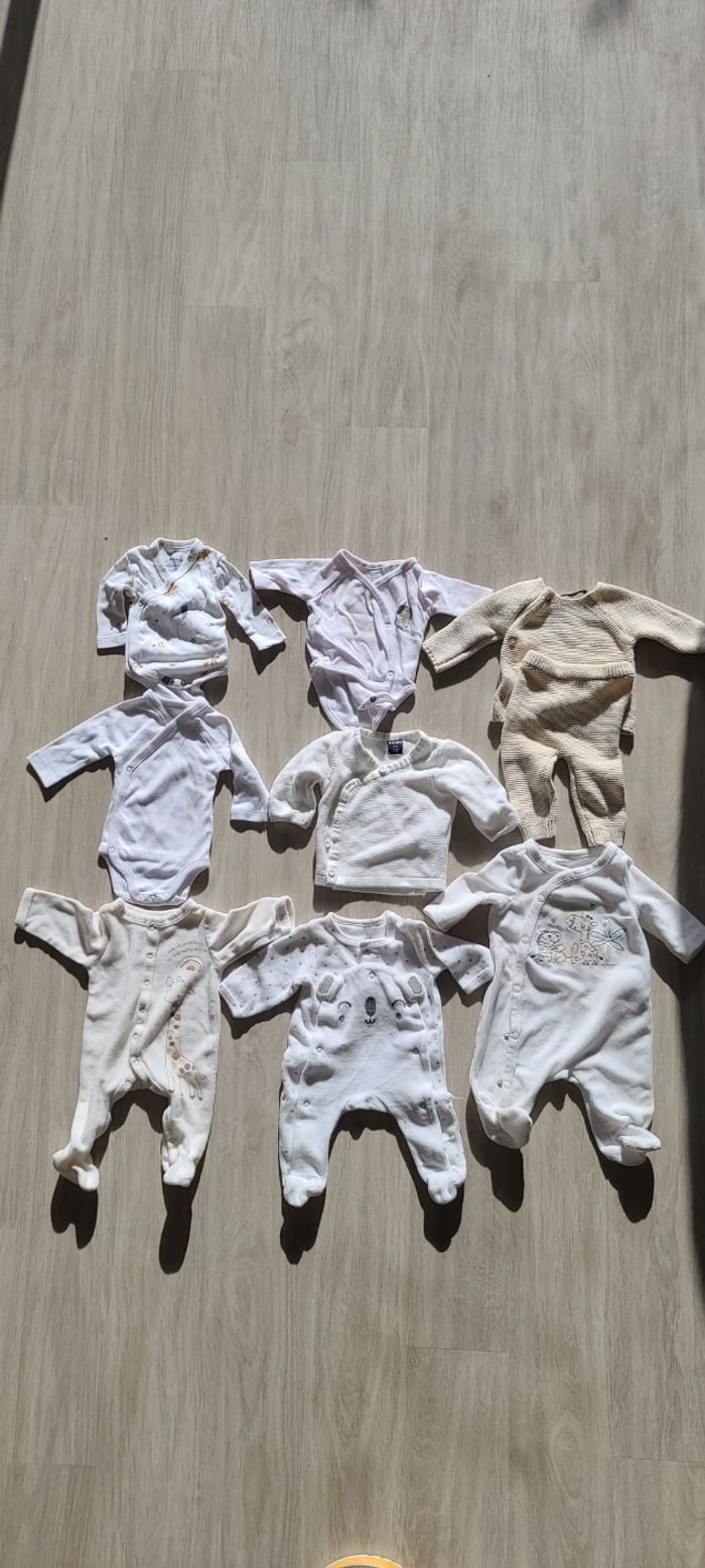 Lot vêtement bébé fille