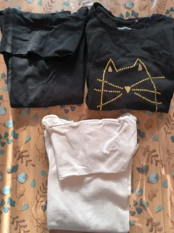 Lot t-shirt 8 ans