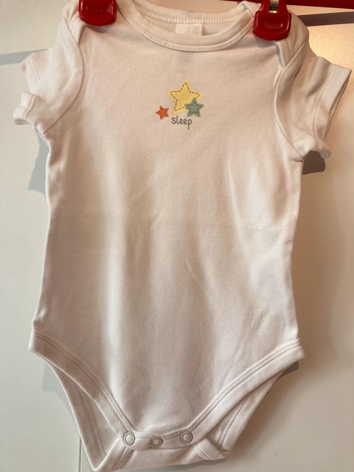 Lot de 6 bodies niches courtes taille 68 - photo numéro 5