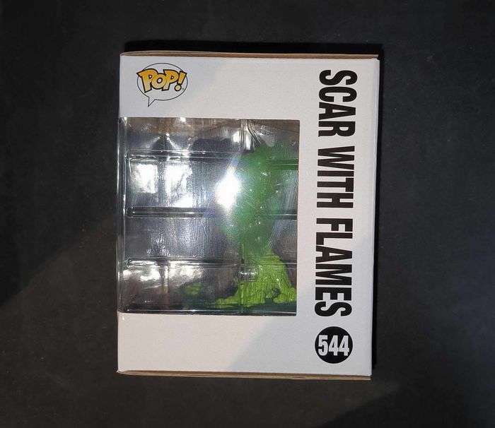 Figurine Funko Pop Deluxe / Scar With Flames 544 / Le Roi Lion / Disney / Funko Spécial édition - photo numéro 2