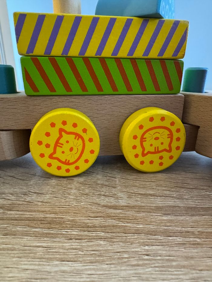 Petit train 3 wagons en bois Ulysse - photo numéro 3