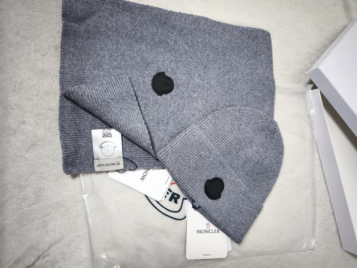 Bonnet écharpe moncler