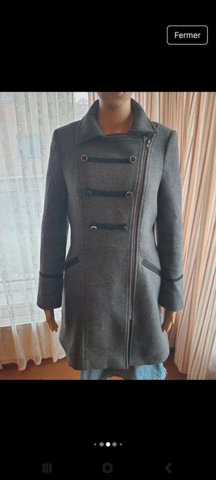 Jolie Manteau gris anthracite Naf Naf taille 36 - photo numéro 3