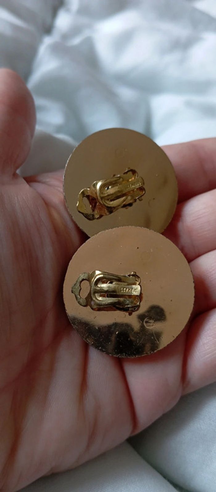 Clips d'oreilles plastique - photo numéro 5