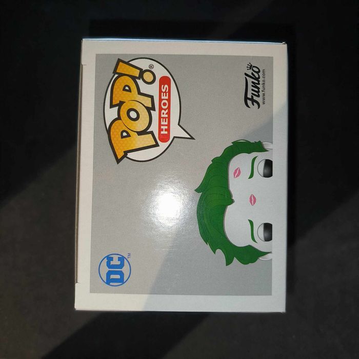Figurine Funko Pop / The Joker 170 / Dc Comics / Bombshells / Spécial édition - photo numéro 5