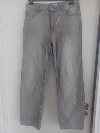 Jean large gris Taille 40