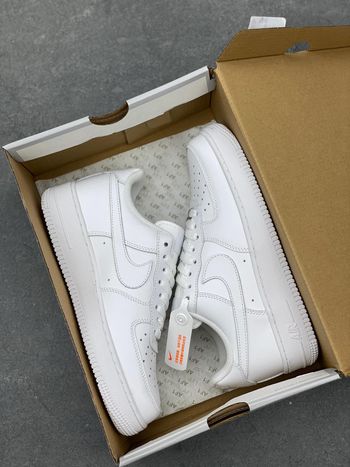 Nike Air Force 1 Low '07 White (armée de l'air blanche) 42.5