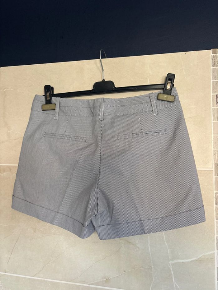Short Caroll taille 36 - photo numéro 5