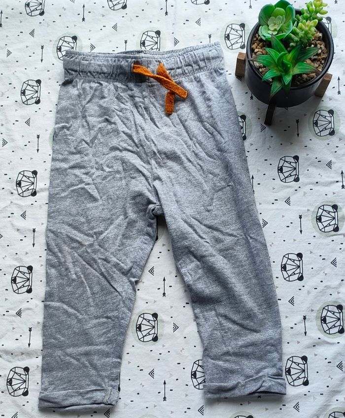 Pantalon taille 18 mois