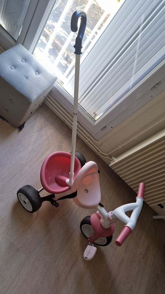 Vélo smoby - photo numéro 2