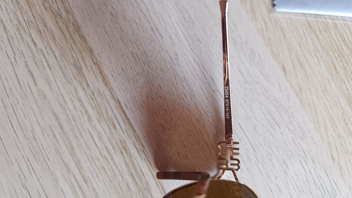 Lunettes de soleil - photo numéro 3