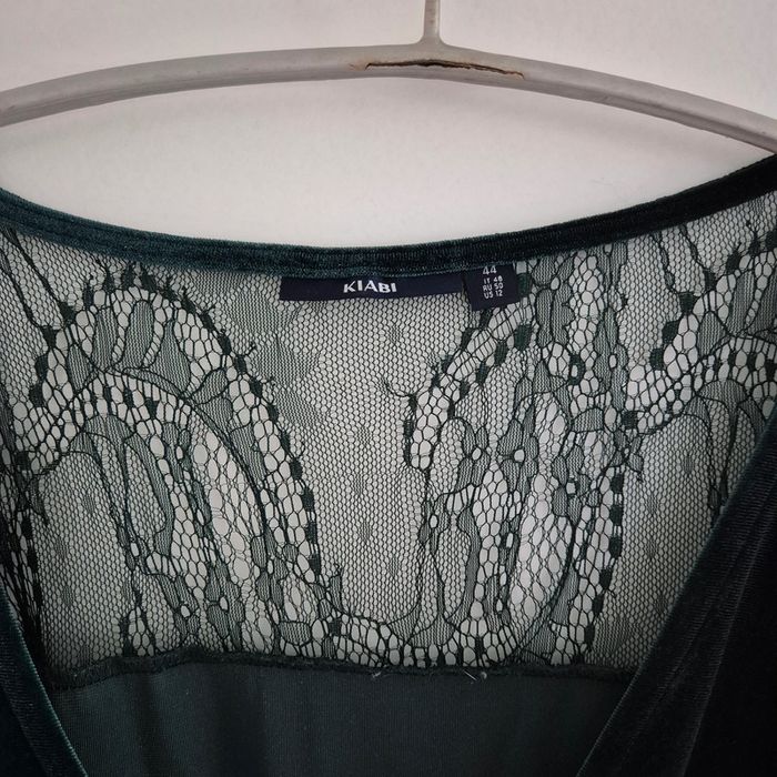 Combi short neuve vert en velours et dentelle - Kiabi - Taille XXL : 44 - photo numéro 2