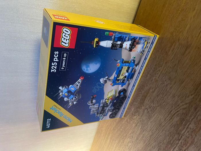 Lego La micro base de lancement de fusée (40712) - photo numéro 2