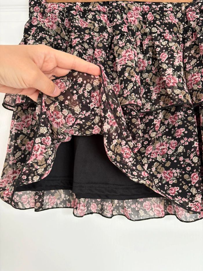 Ensemble été top noir Promod et jupe fleurie Mim M très bon état🖤 - photo numéro 10