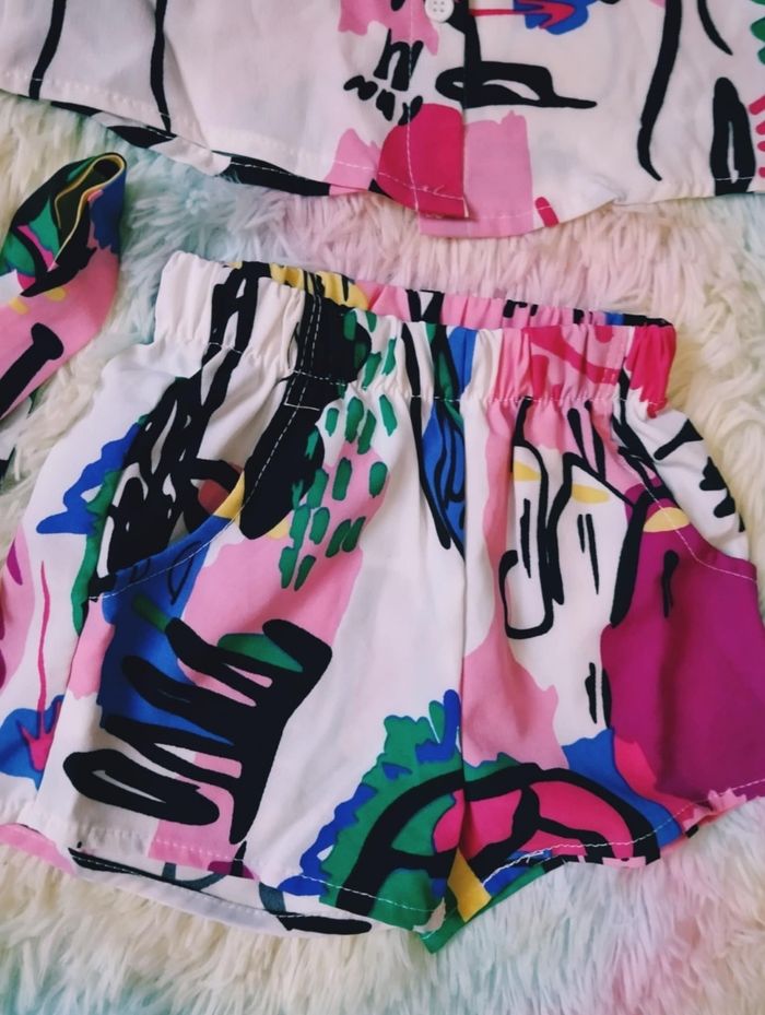 Lot ensembles 2 ans maillot de bain & co chicaprie - photo numéro 3