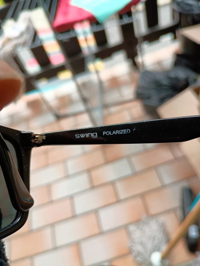Lunettes de soleil - photo numéro 2