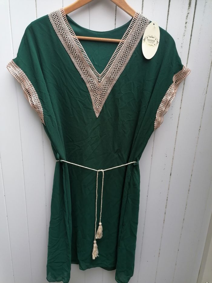 Robe/ tunique neuve