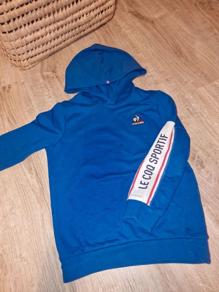 Sweat à capuche coq sportif