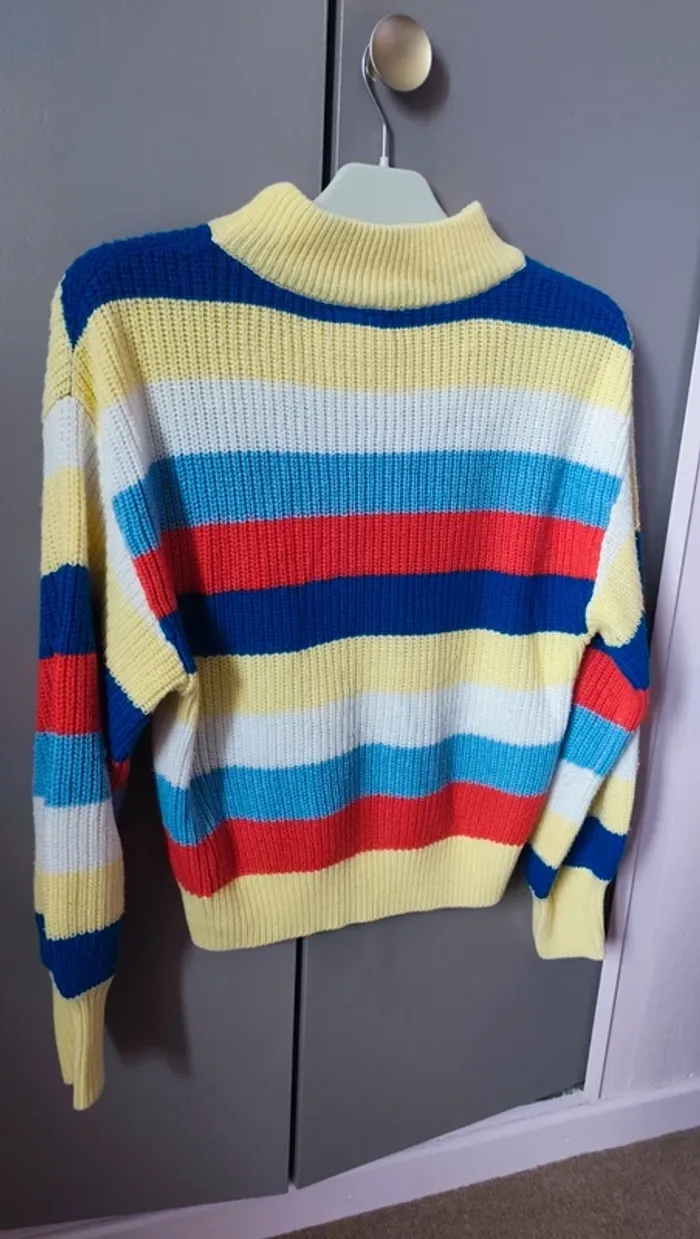 Pull oversize à rayures jaune - photo numéro 4