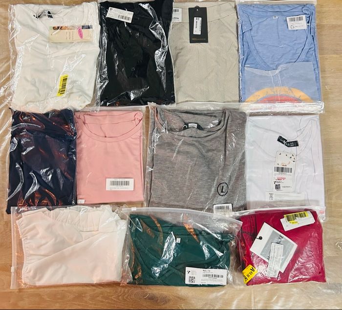 Lot de 55 vêtements femme taille L//XL - photo numéro 3