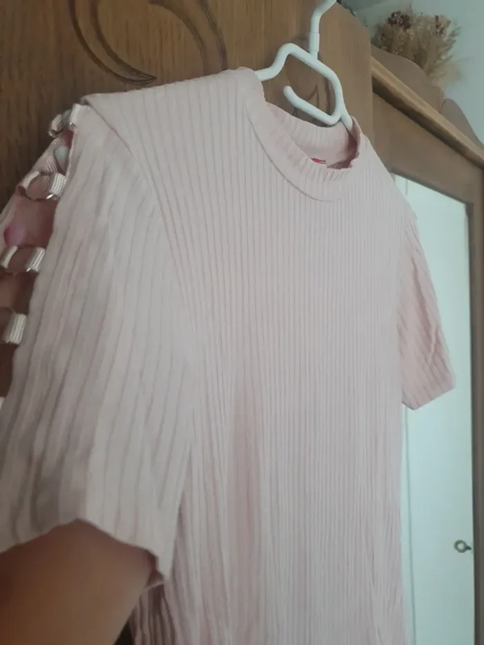 Tshirt rose - photo numéro 3