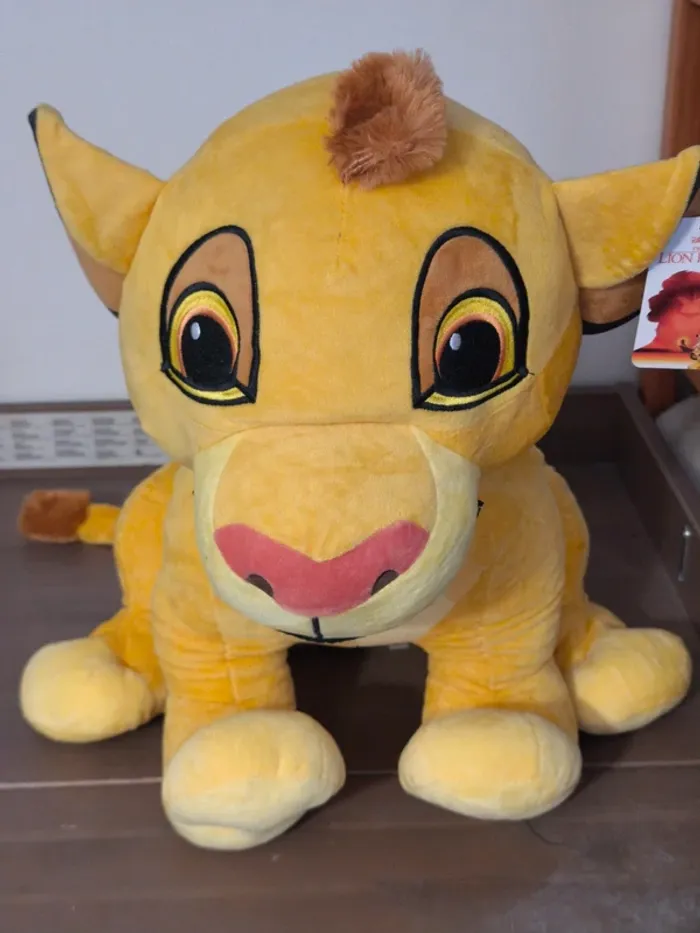 Peluche Simba roi lion neuf avec étiquette