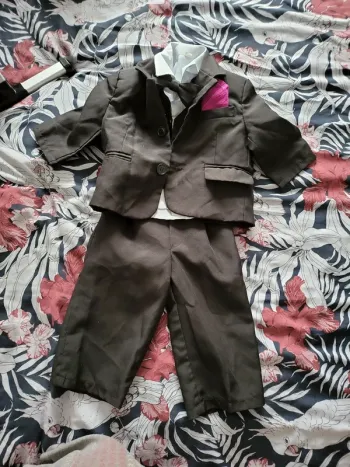 Ensemble costume 12 mois