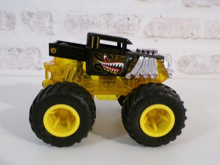 Monster Trucks - Hotwheels - Hot Wheels - Bone Shaker  (J14) - photo numéro 3