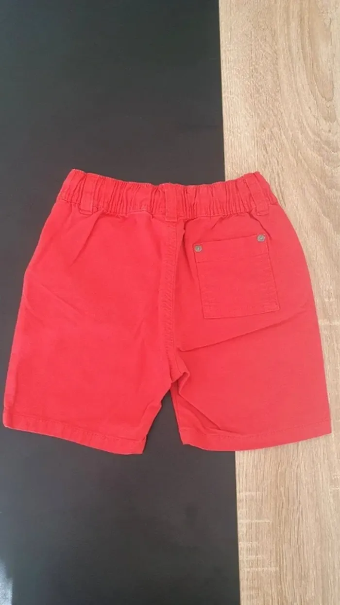 Short 2 ans - photo numéro 2