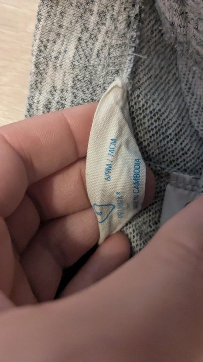 Short bébé gris 6-9 mois - photo numéro 2