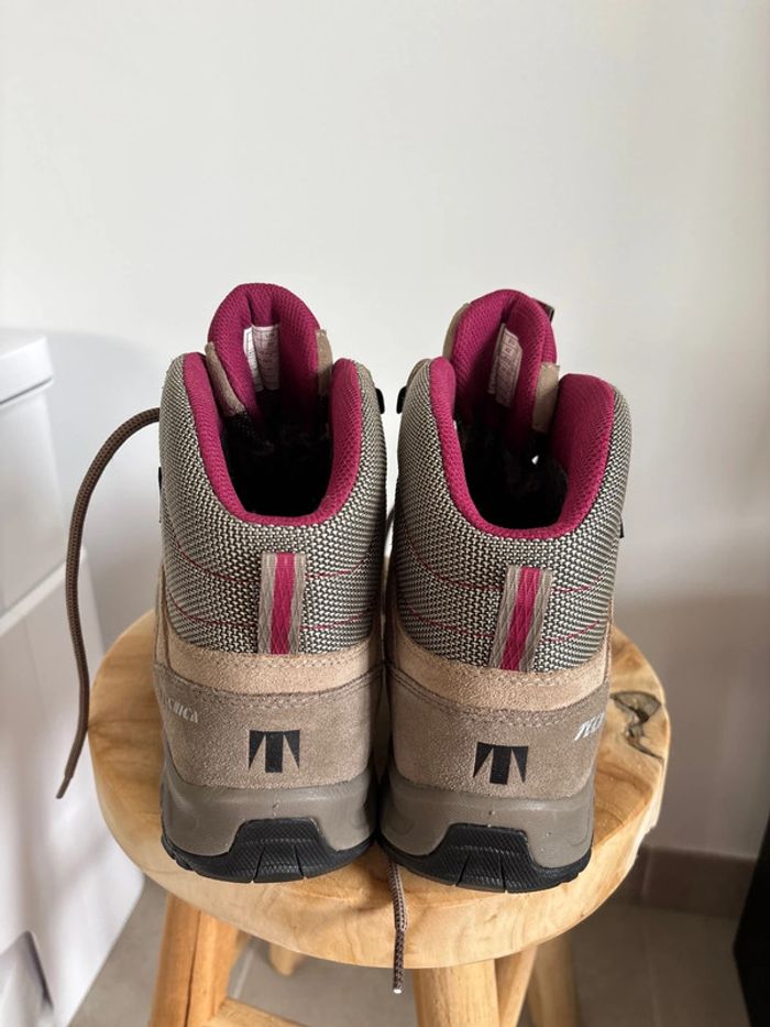 Chaussures de randonnée montantes Gore Tex taille 42 - photo numéro 5