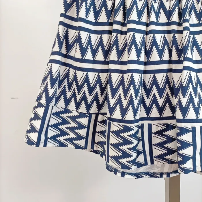 Jupe Patineuse ample blanc imprimé bleu motifs géométriques – Jennyfer – taille L - photo numéro 9