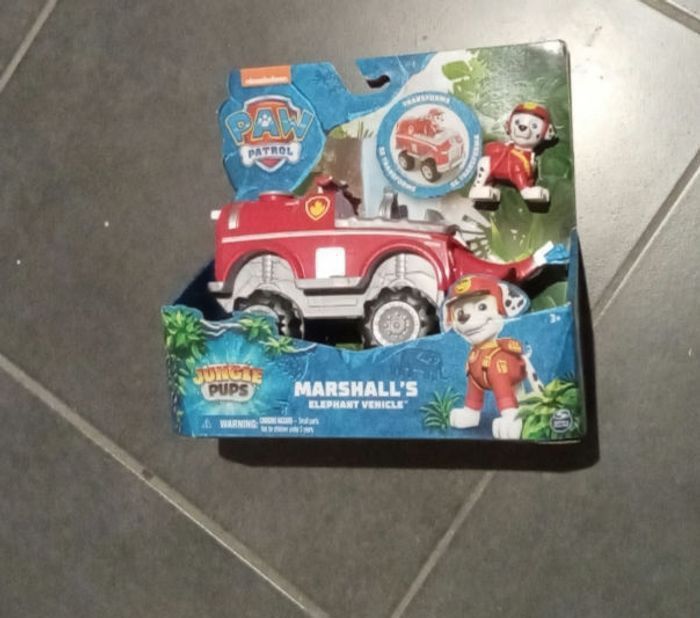 Véhicule Marcus pat patrouille et carnet stickers neuf - photo numéro 2