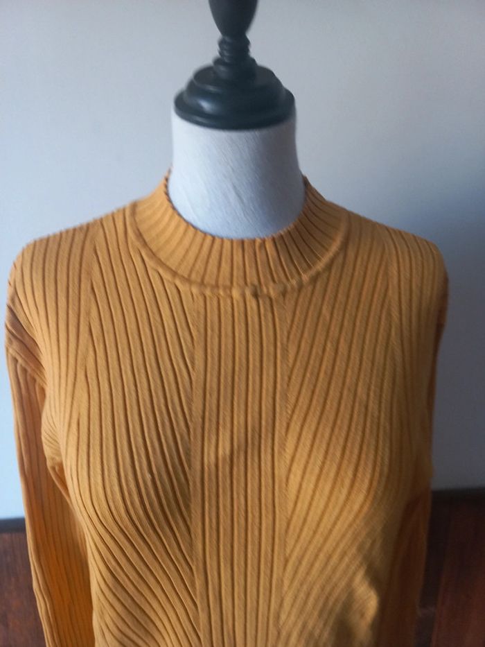 Haut côtelé jaune moutarde - photo numéro 3