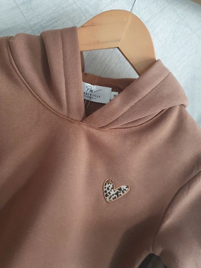 Sweat à capuche Taille 6 ans - photo numéro 3