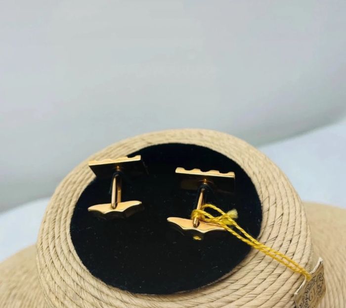 🔥 Boutons de manchettes chic vintage . Neuf. Plaqué or. - photo numéro 5