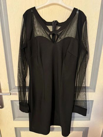 Robe noir