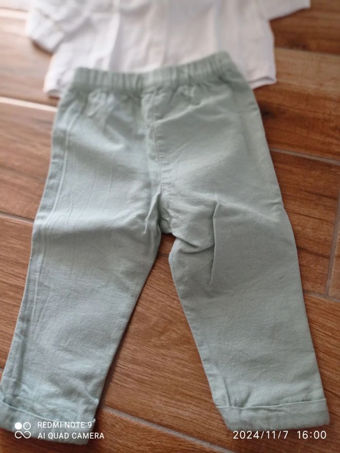 Ensemble 12 mois, Chino vert d'eau+ chemise blanche. - photo numéro 4