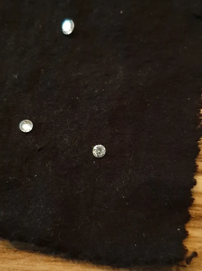 Plusieurs diamants, 2 saphirs et une émeraude - photo numéro 17