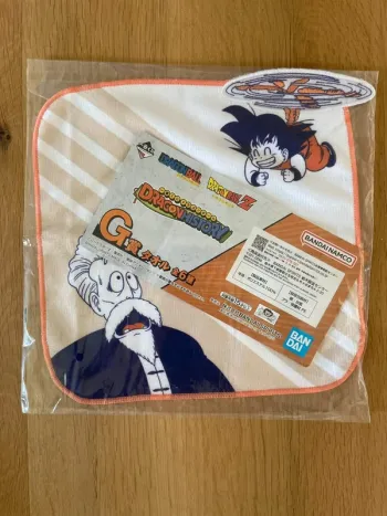 Dragon Ball - Serviette Goku & Jackie Chun 25 cm - Ichiban Kuji Dragon History