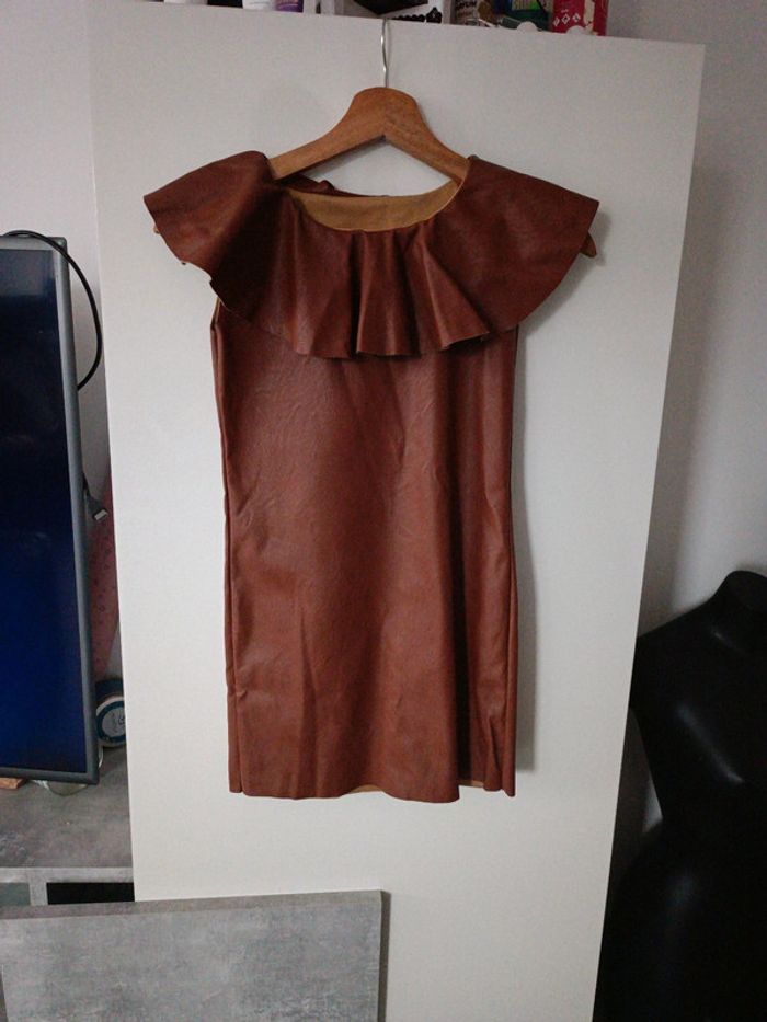 🍁 ROBE cuir Camel à volants