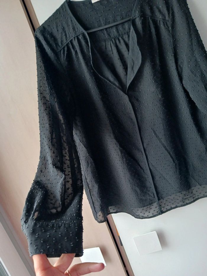 Blouse noire Camaïeu Taille M38 - photo numéro 2