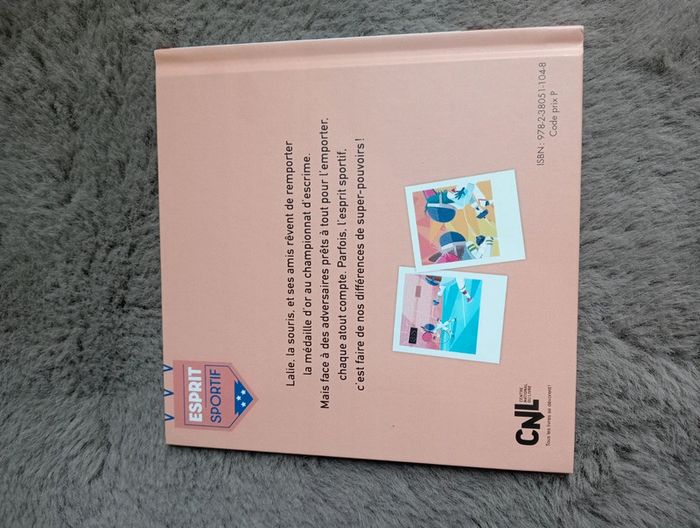 Livre hachette les épreuves d'escrime - photo numéro 2