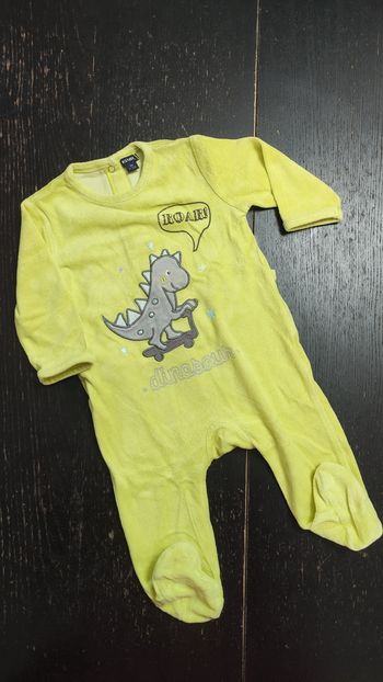 Pyjama velours 1 pièce vert pomme dinosaure