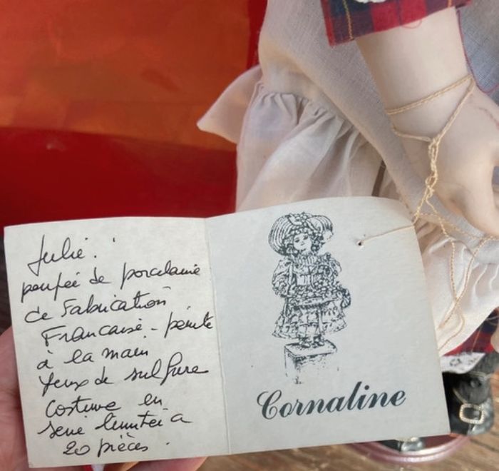 Poupée de collection Julie de Cornaline - photo numéro 5