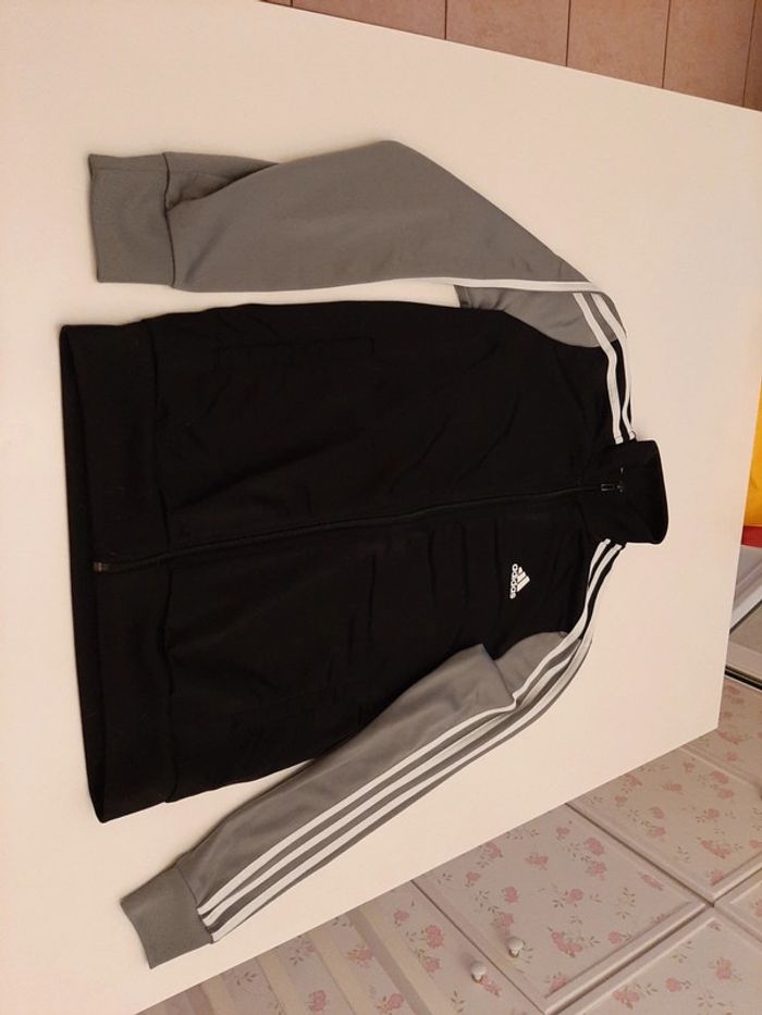 Veste Adidas garcon taille 13/14 ans noire - photo numéro 2