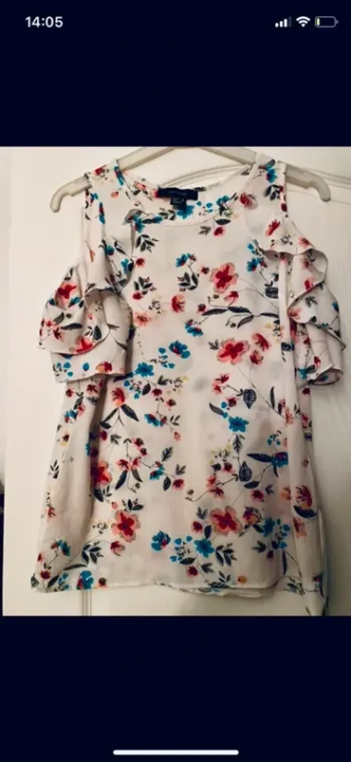 Top fleuri épaules dénudées Primark