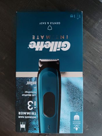 Gillette intimate