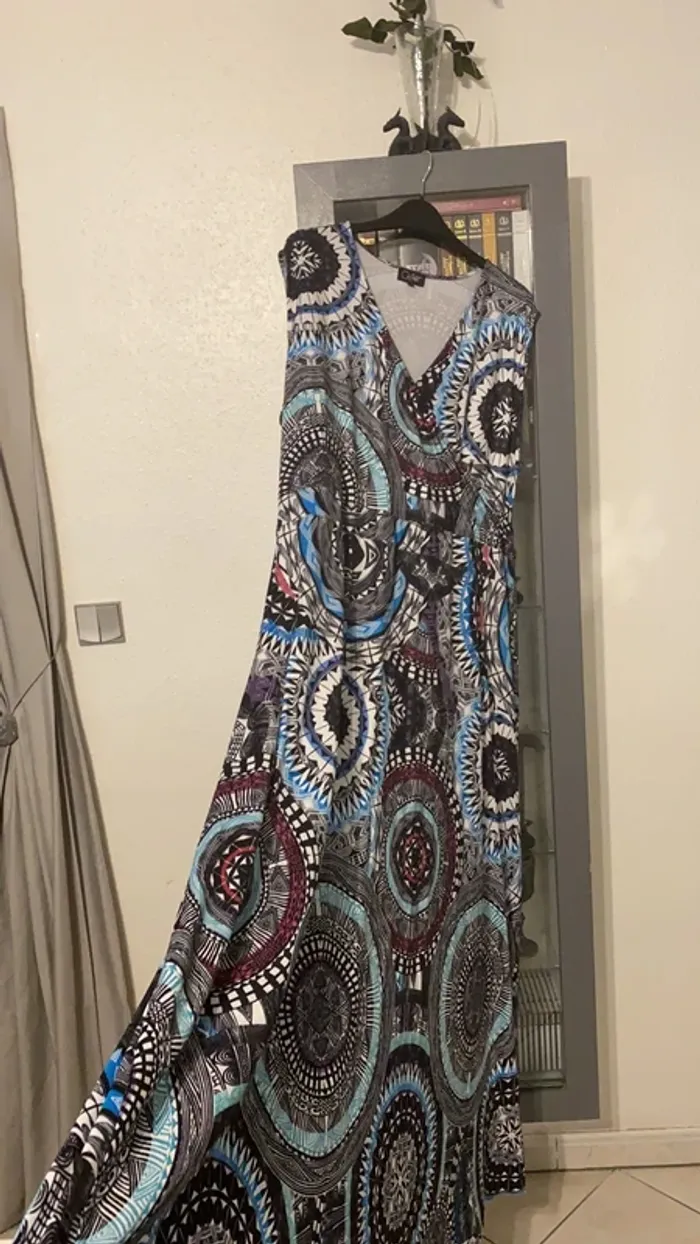 superbe robe longue cheville Coline taille 52 / 54 - photo numéro 2