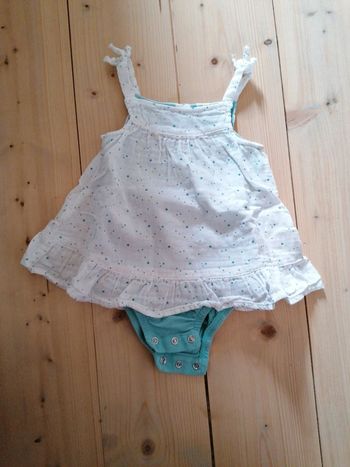 Robe à bretelles neuve